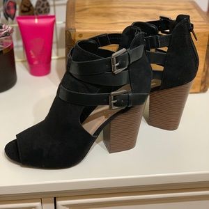 Shoedazzle Open Toe Ankle Bootie